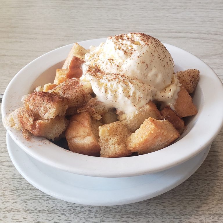 Bread-Pudding-ice-cream